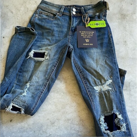 Indigo rein jeans. Multiple sizes - Picture 1 of 6